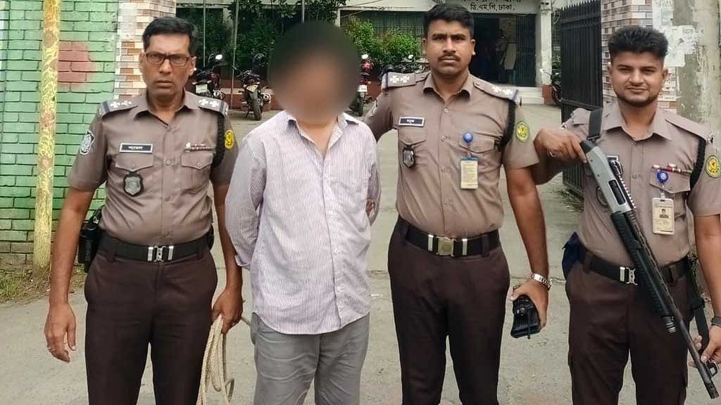 ঢাকায় হত্যা করে নীলফামারীতে নিয়ে মাটিচাপা: সামাজিকমাধ্যমে পরিচয়, ‘মুক্তিপণের জন্য’ খুন