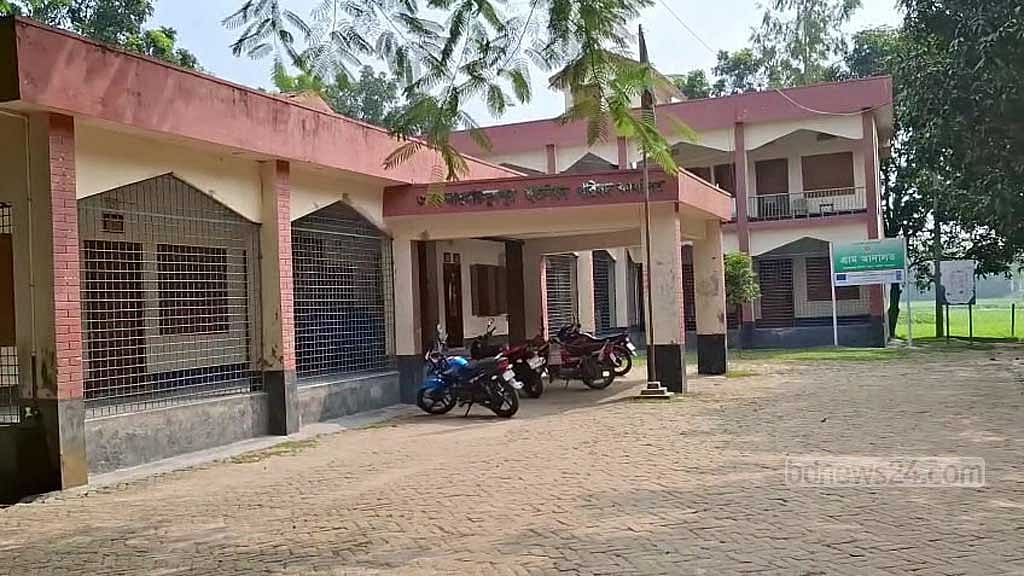 জয়পুরহাটে নকল রশিদে বাড়ির ট্যাক্স আদায়ের অভিযোগ