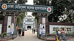 মোহাম্মদপুরে বাসার ছাদ থেকে পড়ে ৯ বছরের শিশুর মৃত্যু