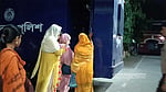 বরিশালে সাবেক স্বামীর ছবি-ভিডিও ছড়ানোর অভিযোগে শিক্ষিকা গ্রেপ্তার