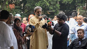 ‘মনের মধ্যে যা লালন করতেন, সরাসরি বলতেন’: তৌফিক ইমরোজ খালিদীর স্মরণে তারিক আনাম