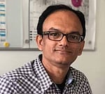 আশীষ চক্রবর্ত্তী