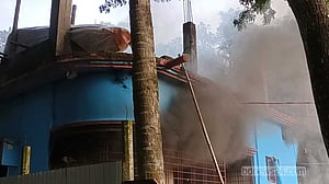 রাজবাড়ীতে কলেজছাত্র হত্যা: গ্রেপ্তার ৩ আসামির বাড়িতে অগ্নিসংযোগ