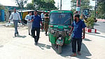 সড়কে সাইকেল ট্র্যাক, ‘জানেনই না’ গাড়িচালকরা
