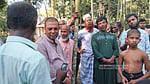উঠানে বাবার লাশ রেখে সম্পত্তি নিয়ে ভাই-বোনের বিরোধ, ৩০ ঘণ্টা পর দাফন