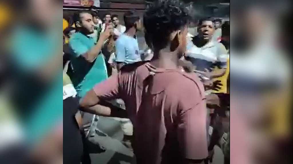 পাবনায় ফুটবল খেলা নিয়ে সংঘর্ষ, আহত অর্ধশতাধিক