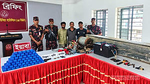 নদী পথে ‘ডুবন্ত কনটেইনারে’ আসছে ইয়াবা, ধারণ ক্ষমতা ৩০ লাখ: বিজিবি