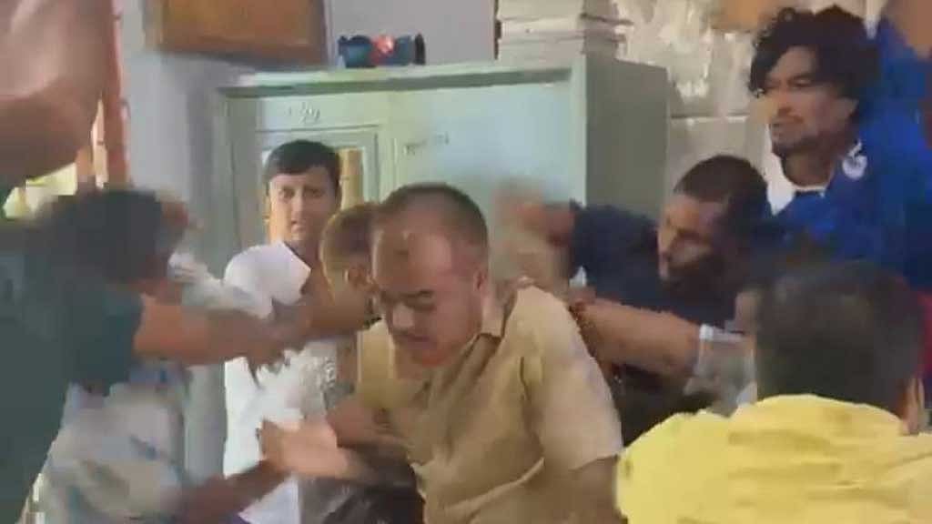 সিলেটে ছাত্রকে ধর্ষণের অভিযোগে প্রধান শিক্ষক গ্রেপ্তার
