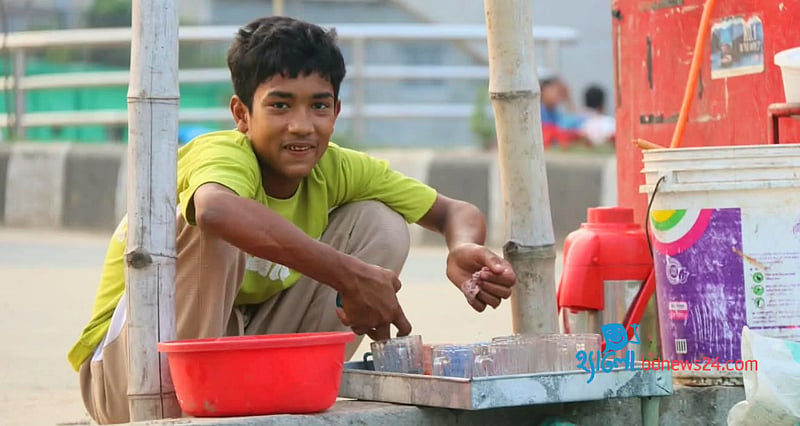 চা বিক্রেতা শিশু