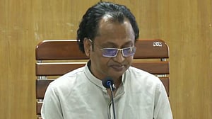 ঢাকা-কুমিল্লা ‘এলিভেটেড কর্ডলাইন’ হচ্ছে, সময় কমবে ২ ঘণ্টা: উপদেষ্টা জাহেদ