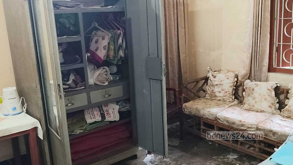 টাঙ্গাইলে নাট্যকার মামুনুর রশীদের পৈতৃক বাড়িতে চুরির অভিযোগ