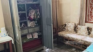 টাঙ্গাইলে নাট্যকার মামুনুর রশীদের পৈতৃক বাড়িতে চুরির অভিযোগ
