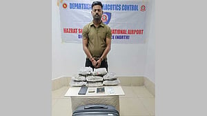 শাহজালালে সোয়া ৪ কেজি কুশসহ ভারতীয় গ্রেপ্তার