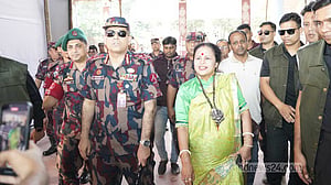সীমান্তের ৮ কিলোমিটারের মধ্যে পূজামণ্ডপের নিরাপত্তা দেবে বিজিবি