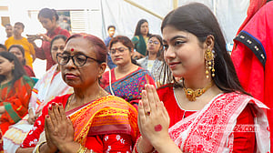 দেবীবন্দনায় শুরু দুর্গোৎসব