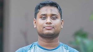 দেশ চলছে ‘ফরেন ফ্রেন্ডস ক্লাবের শাসনে’: হাসনাত