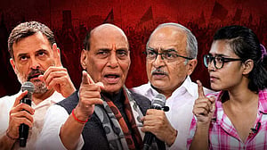 বিজেপি কেন ‘সরকার বদলের পাঁয়তারা’ দেখছে, কেন আসছে বাংলাদেশ প্রসঙ্গ?