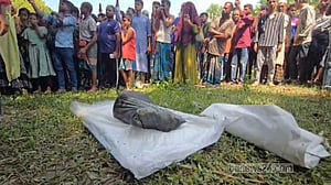 পটুয়াখালীতে নিখোঁজের দুই দিন পর খালে মিলল ১০ মাসের শিশুর লাশ
