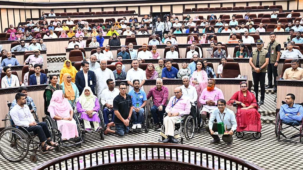 প্রতিবন্ধীদের ‘সর্বোচ্চ সহযোগিতার’ আশ্বাস প্রধানমন্ত্রীর