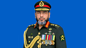 অস্ট্রেলিয়া-যুক্তরাষ্ট্র সফর শেষে দেশে ফিরেছেন সেনাপ্রধান