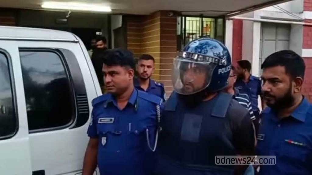 কুমিল্লায় যুবদল নেতা হত্যা: গ্রেপ্তার দুই ভাই ৭ দিনের রিমান্ডে