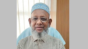 ময়মনসিংহে মৃত ব্যক্তির বিরুদ্ধে দুদকের মামলা, সমালোচনা