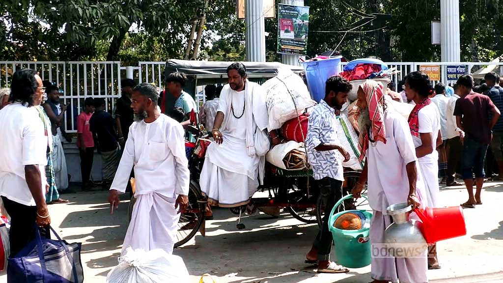 লালনের আখড়ায় পাওয়া ডিভাইসটি ‘টাইম বোমা’, ধাম ছেড়েছেন সাধু-ভক্তরা