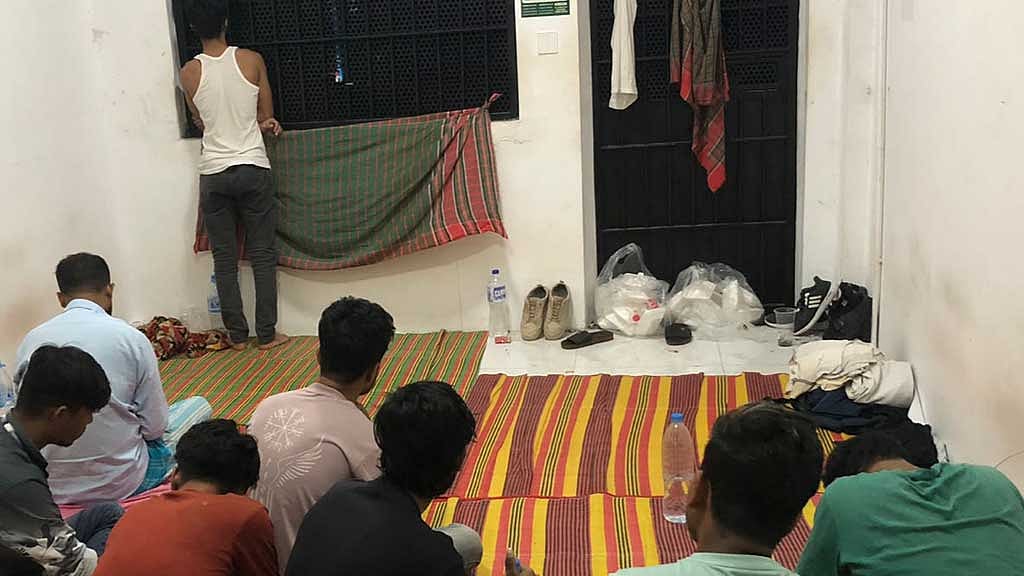 কম্বোডিয়ায় মুক্তি পাওয়া ৩০ বাংলাদেশি দেশে ফিরছেন মঙ্গলবার