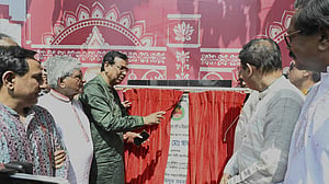 আড়াই কোটি টাকায় ঢাকেশ্বরী মন্দিরের ফটক ও সীমানাপ্রাচীর নির্মাণ শুরু
