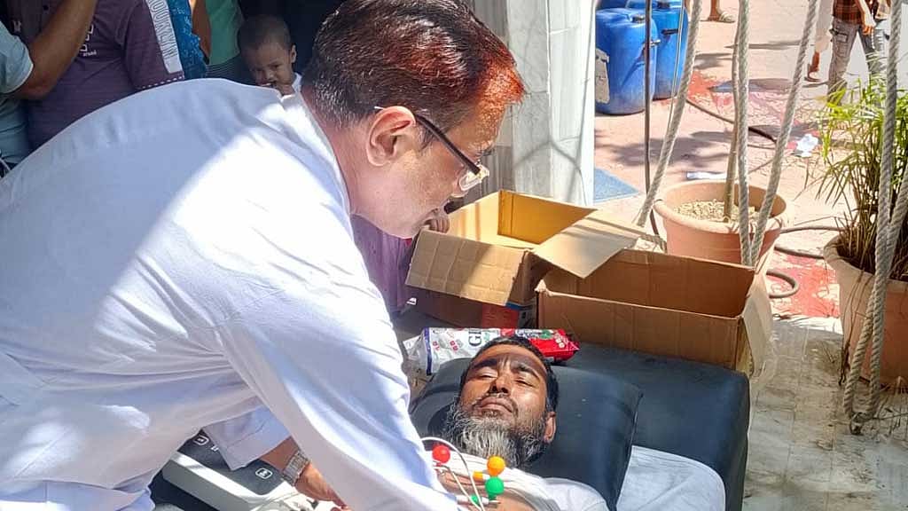 সেন্ট মার্টিনে সুবিধাবঞ্চিতদের বিনামূল্যে স্বাস্থ্যসেবা
