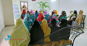গৃহকর্মীদের সঙ্গে কাটানো একটি দিন