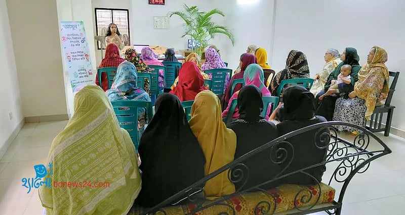 গৃহকর্মীদের সঙ্গে কাটানো একটি দিন