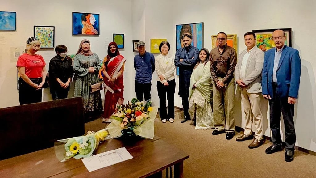 জাপানে কামরুল হাসান লিপুর একক চিত্রপ্রদর্শনী শুরু
