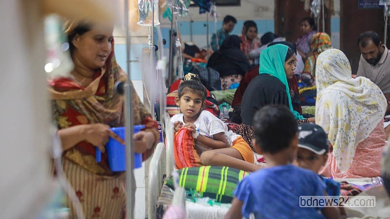 ঢাকার মুগদা মেডিকেল কলেজ হাসপাতালের অষ্টম তোলায় চিকিৎসা চলে ডেঙ্গু নিয়ে ভর্তি হওয়া শিশুদের; বড়দের জন্য ১১তলা।&amp;nbsp; ছবি: আব্দুল্লাহ আল মমীন