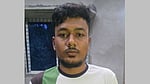 প্রধানমন্ত্রীকে নিয়ে বিতর্কিত মন্তব্য, রাজশাহীতে যুবক আটক