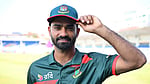 অভিষেকেই প্রশ্নবিদ্ধ বোলিং অ্যাকশনে ধরা আলিস