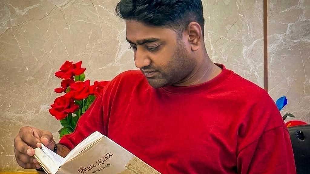 মানিকগঞ্জে ছাত্রলীগ নেতা গ্রেপ্তার