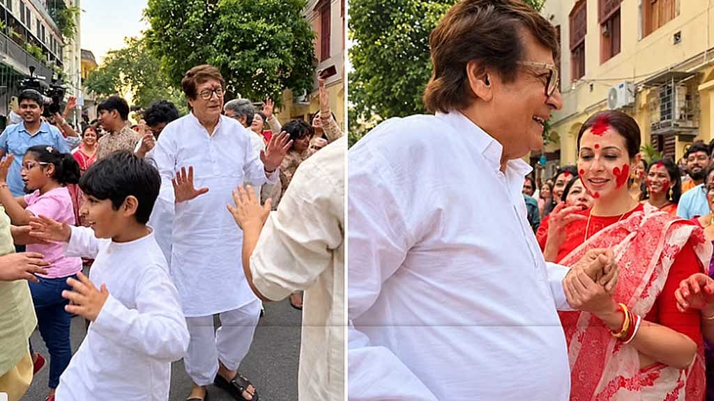 ঢাকের তালে রঞ্জিত মল্লিক নাচলেন নাতিকে নিয়ে