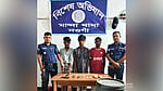 নওগাঁয় মাদক ও দেশীয় অস্ত্রসহ ৩ তরুণ গ্রেপ্তার