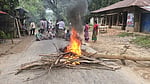 রাঙামাটিতে অবরোধ: চট্টগ্রামের পথে যান চললেও খাগড়াছড়ি সড়ক বন্ধ