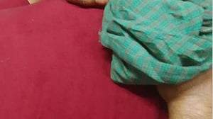 খুলনায় সকালে যুবদল নেতা, সন্ধ্যায় মুদি দোকানিকে গুলি