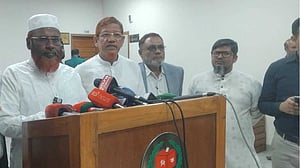 ঠাকুরগাঁও উপনির্বাচনে প্রশাসন ‘নিরপেক্ষ নয়’, সেনা মোতায়েন করুন: ইসিকে জামায়াত