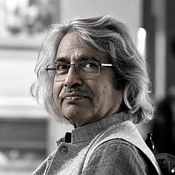 চলে গেলেন বাংলার বিশ্বমানের চিত্রকর যোগেন চৌধুরী