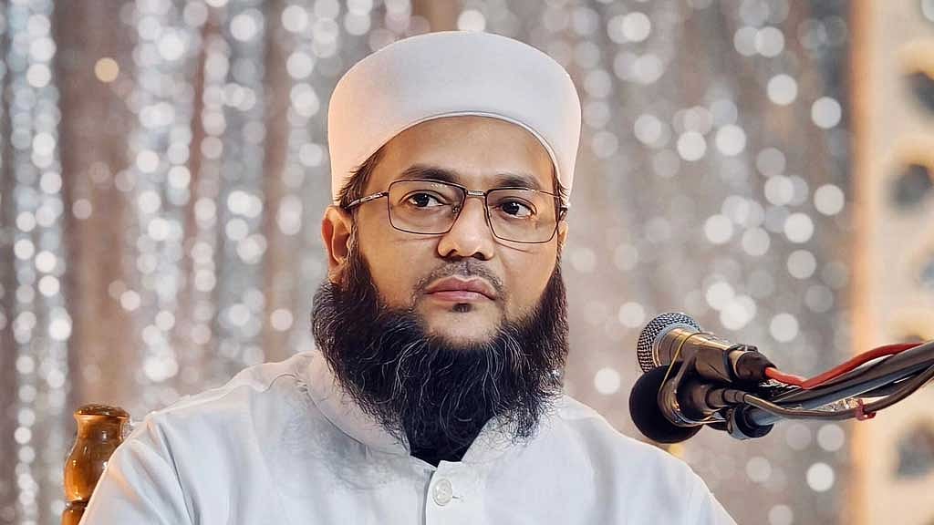 সাংবাদিকদের নিয়ে মন্তব্য: ক্ষমা চাইতে এনায়েতুল্লাহ আব্বাসীকে আইনি নোটিস