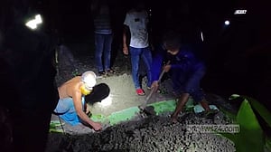 কবরের অপেক্ষায় মুক্তিযোদ্ধার লাশ ও আমাদের লজ্জা