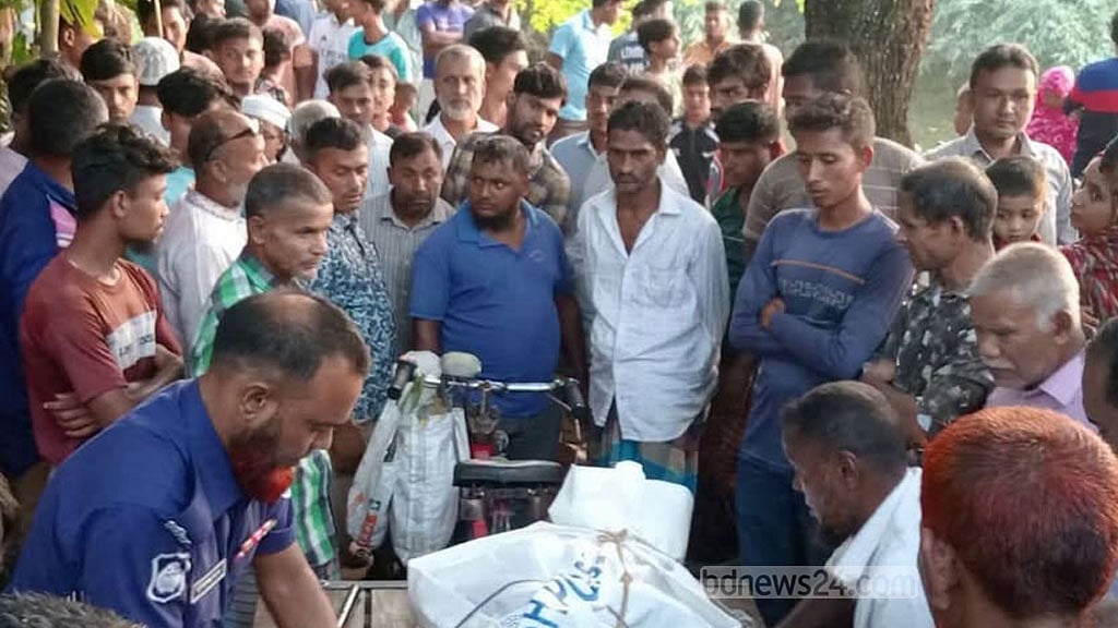 দিনাজপুরে স্কুল শিক্ষককে পিটিয়ে হত্যার অভিযোগ