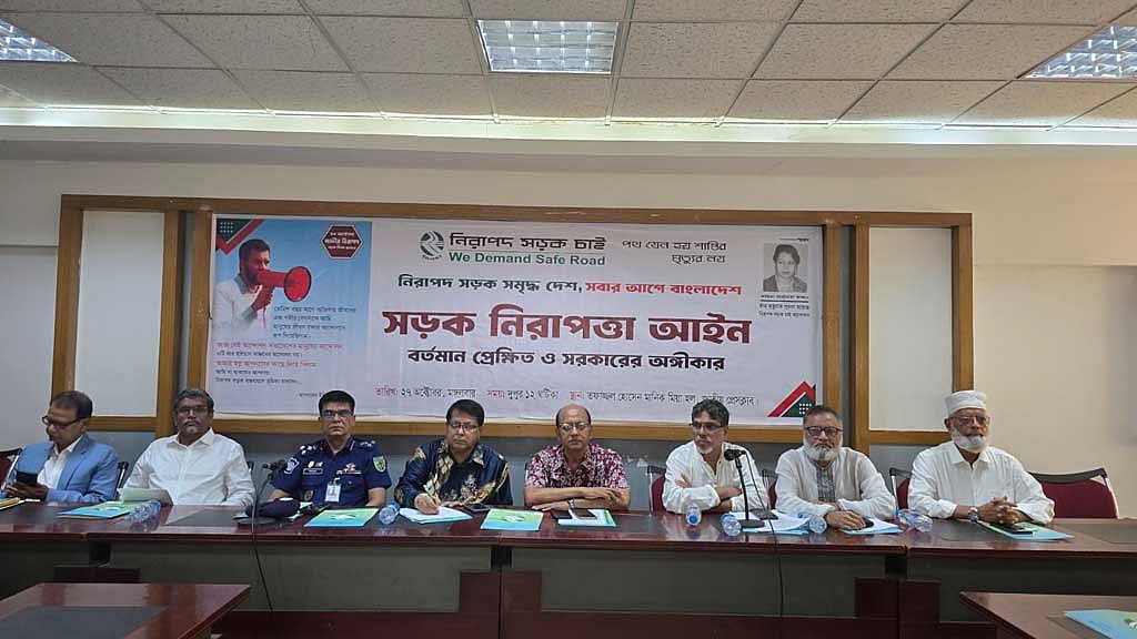 নিসচার গোলটেবিল: নিরাপদ সড়ক নিশ্চিতে পরিবহন ব্যবস্থায় সমন্বিত উদ্যোগের আহ্বান