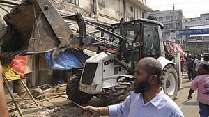 মিরপুর-১ এ দুই দফা উচ্ছেদ অভিযান, পুরো ঢাকায় চালানোর ঘোষণা ডিএনসিসির