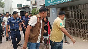 লক্ষ্মীপুরে ডেকে নিয়ে মাটি ব্যবসায়ীকে গুলি করে হত্যা