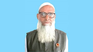 ময়মনসিংহে গাছে মুক্তিযোদ্ধার ঝুলন্ত লাশ